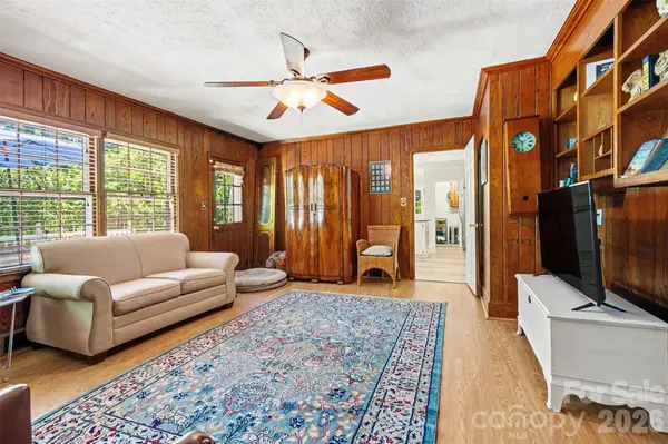 613 E Ridge ST, Kings Mountain, NC 28086