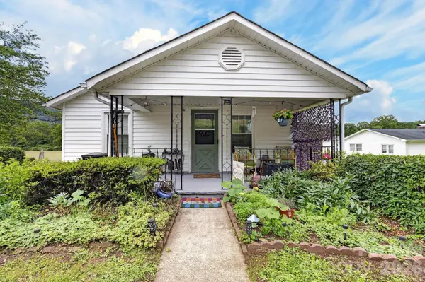 1327 Hwy 268 HWY, Lenoir, NC 28645