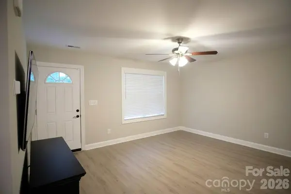 1400 Independence SQ, Kannapolis, NC 28081