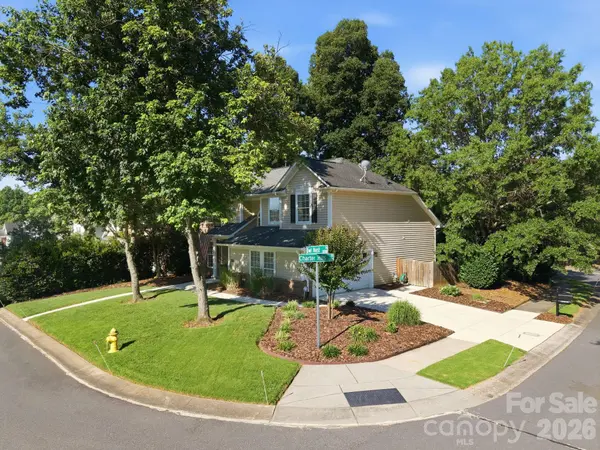 10900 Owl Nest LN, Charlotte, NC 28277