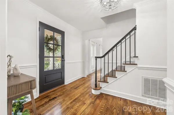 5617 Hillbrook DR, Charlotte, NC 28226