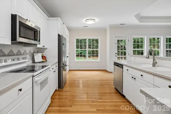 6318 Stephens Grove LN, Huntersville, NC 28078