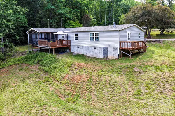 241 Ridgecrest DR, Lake Lure, NC 28746