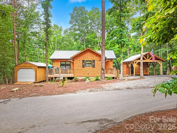 207 Bentley CV, Murphy, NC 28906