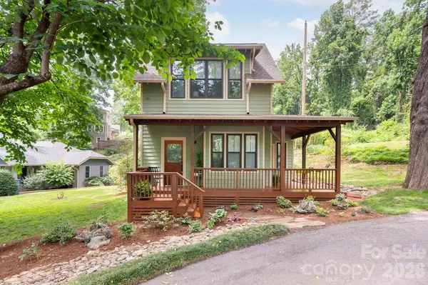 174 Morningside DR, Asheville, NC 28806