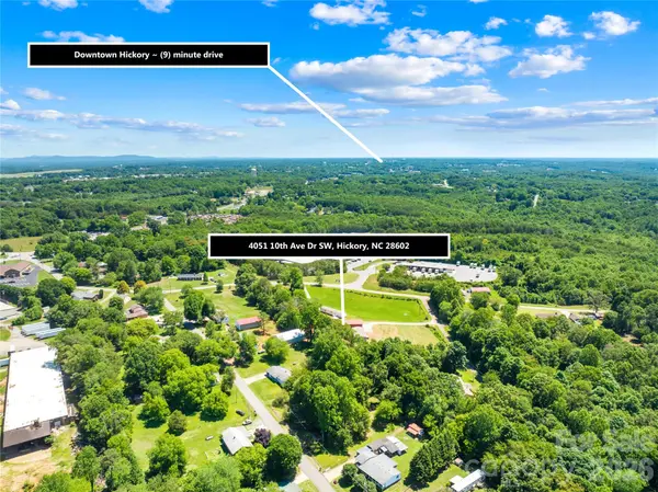 4051 10th Avenue DR SW, Hickory, NC 28602