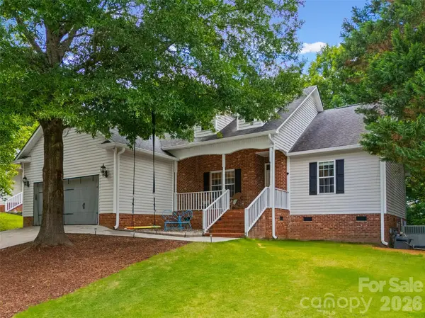 12029 Spinnaker DR, Tega Cay, SC 29708