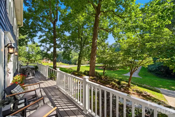 6089 Northlake DR, Hickory, NC 28601