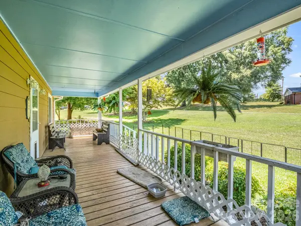 202 Sunset Memorial RD, Forest City, NC 28043