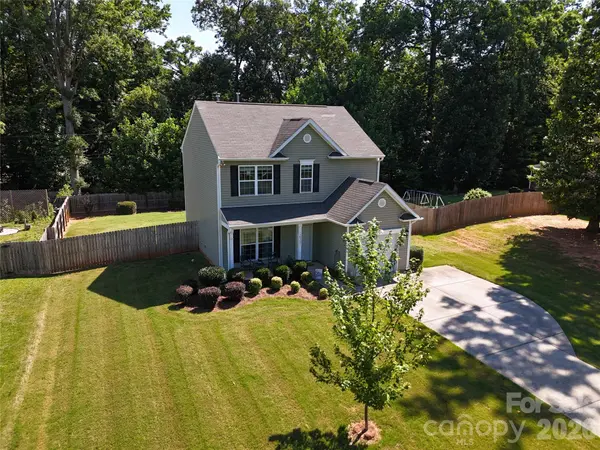 10731 Forest DR, Matthews, NC 28105