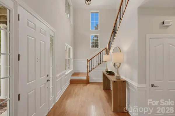 1416 Shade Tree CT, Matthews, NC 28104