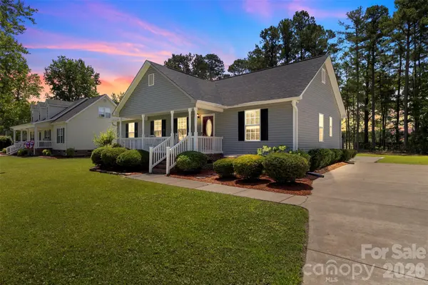 2004 Hunters Ridge RD, Lancaster, SC 29720