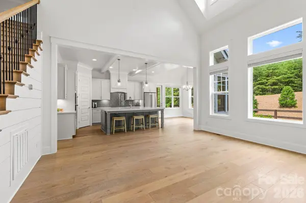 3207 James Plantation DR, Denver, NC 28037