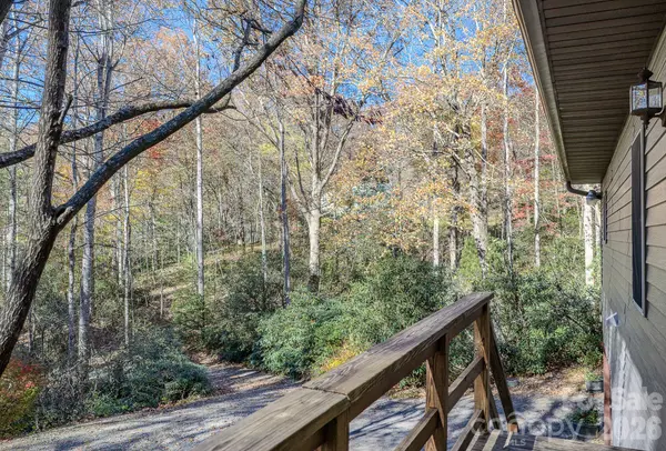 410 Avena RD, Black Mountain, NC 28711