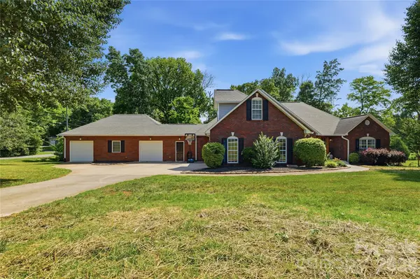 3805 Glen Haven DR SW,  Concord,  NC 28027
