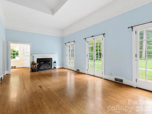210 Baker RD, Tryon, NC 28782