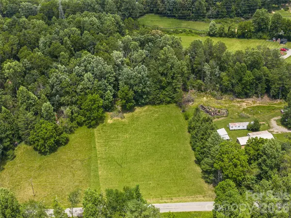 0 Foster Creek RD, Horse Shoe, NC 28742