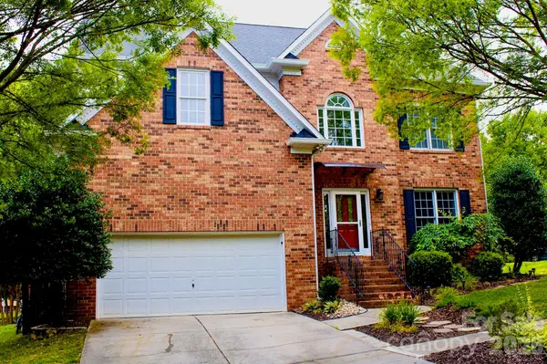 3085 River Bend DR, Tega Cay, SC 29708