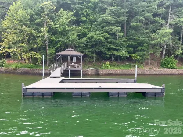 1635 Braxton Gate DR #198, Morganton, NC 28655