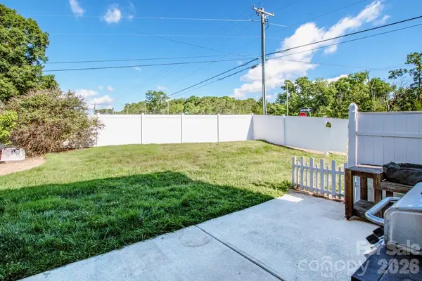 4151 Kenton Glenn CT NW, Concord, NC 28027