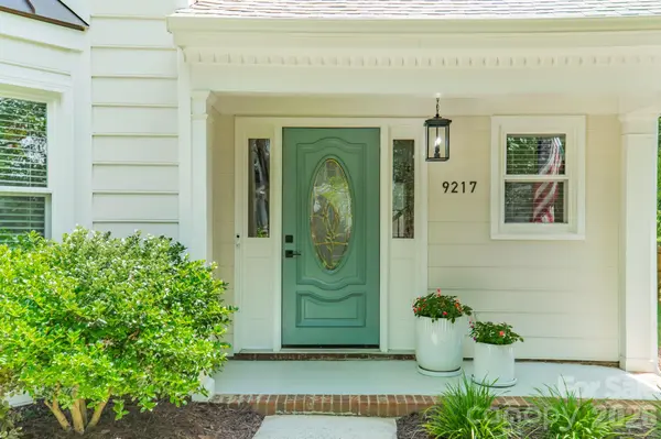 9217 Four Acre CT, Charlotte, NC 28210