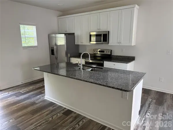 113 Teak DR, Statesville, NC 28625