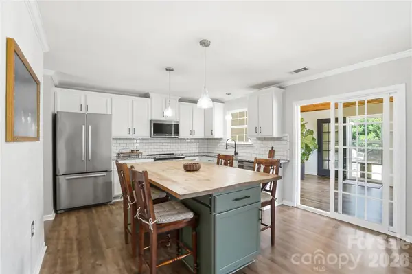 409 Lind Point LN, Monroe, NC 28110