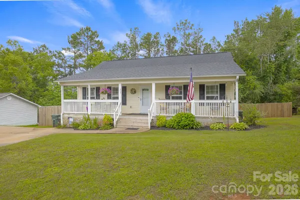 217 Lakewood DR, Pickens, SC 29671