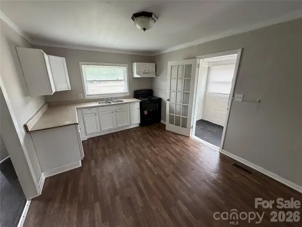 1320 Kenly ST, Salisbury, NC 28144