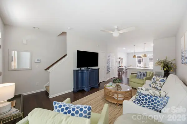 19866 Lamp Lighters WAY, Cornelius, NC 28031