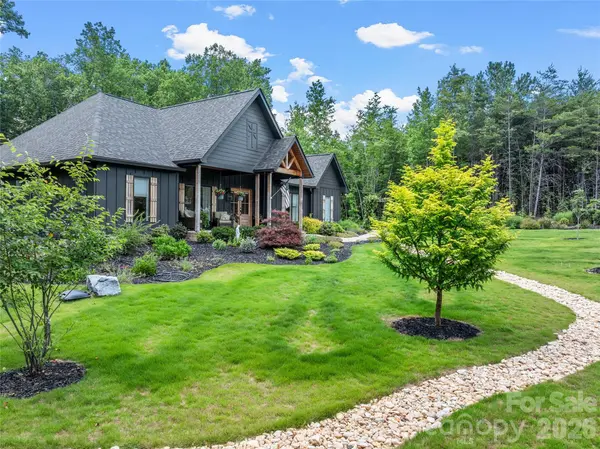 1844 Golf Course RD, Columbus, NC 28722