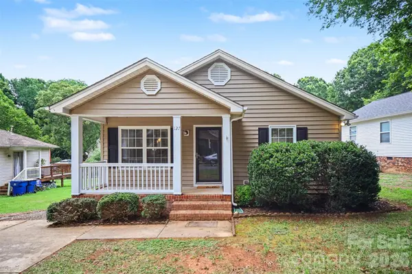 127 Pratt ST,  Belmont,  NC 28012