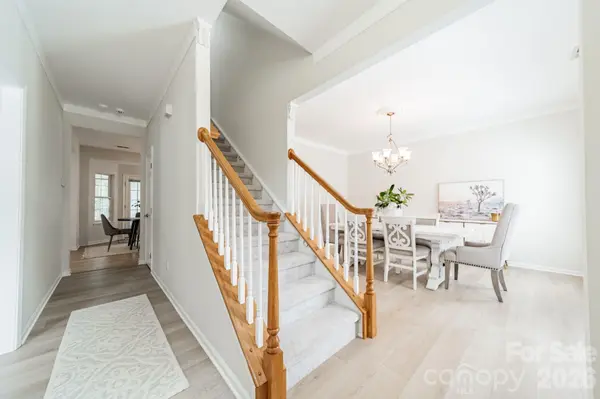 13405 Honeytree LN, Pineville, NC 28134