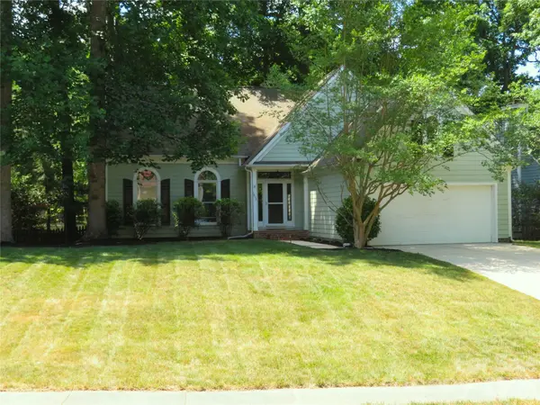 1843 Tanfield DR,  Matthews,  NC 28105