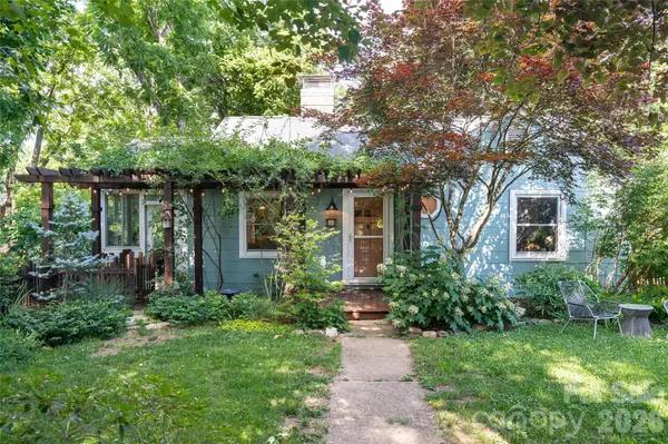 182 Brevard RD, Asheville, NC 28806