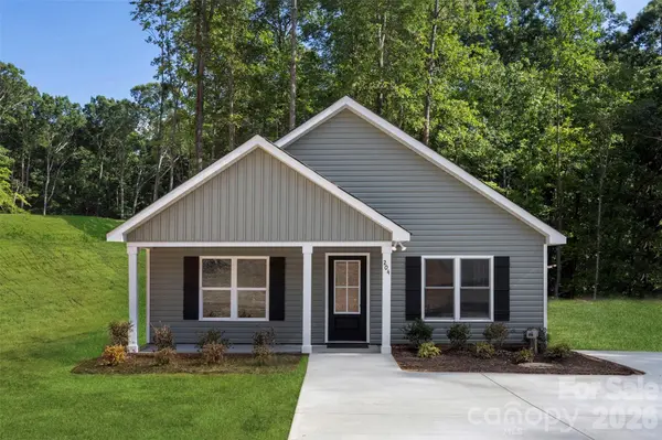 204 Knollwood CIR, Albemarle, NC 28001