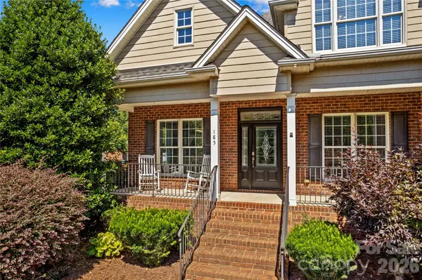 185 Upper Oak DR, Statesville, NC 28625