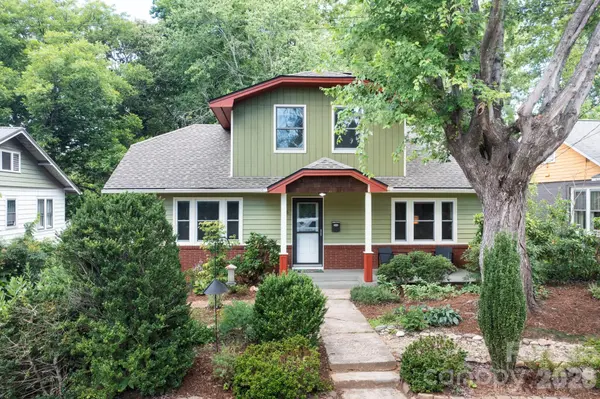 15 Westgate RD, Asheville, NC 28806