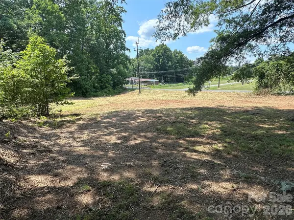 14 Pop Davis RD, Taylorsville, NC 28681
