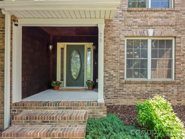 70 Ashley Woods DR, Arden, NC 28704