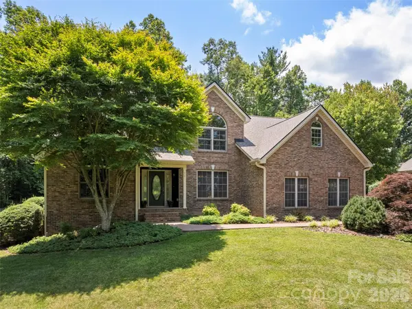 70 Ashley Woods DR, Arden, NC 28704