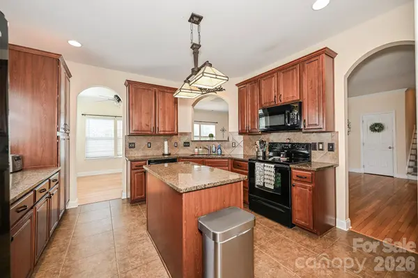 5112 Monroe Ansonville RD, Wingate, NC 28174