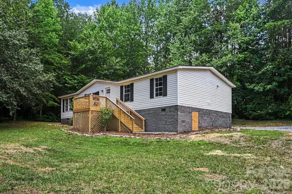 3723 Vickery DR, Maiden, NC 28650