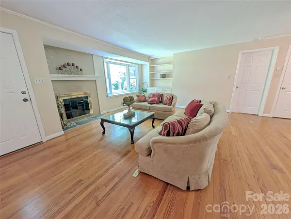 2 Lynwood CIR, York, SC 29745