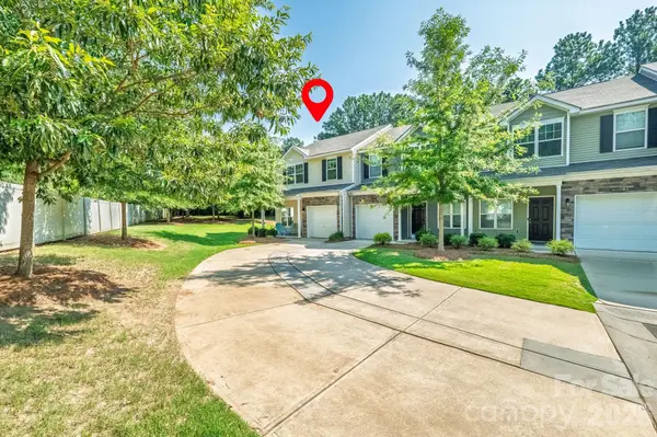 13505 Browhill LN, Charlotte, NC 28278