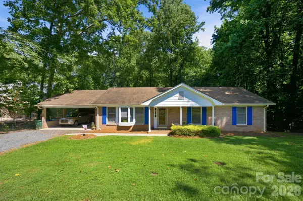 13001 Helena CIR, Charlotte, NC 28227
