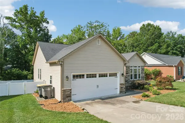 632 Marigold DR, Kannapolis, NC 28083