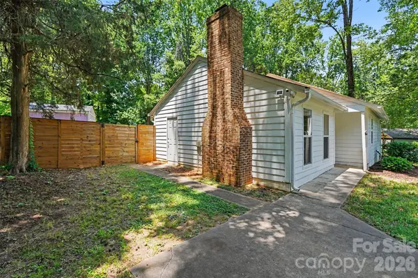 5301 Great Wagon RD, Charlotte, NC 28215