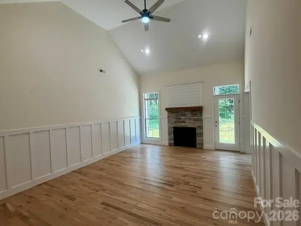139 Maplewood CT, Hudson, NC 28638