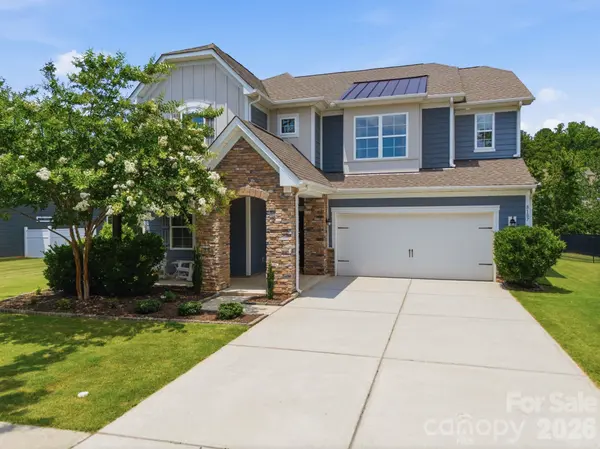 8107 Belfort Forest LN, Huntersville, NC 28078